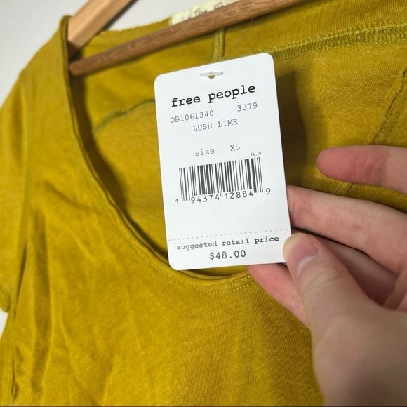 NWT Free People Cinched Side Top - Picture 4 of 5